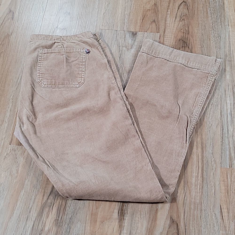🔹️Hollister Tan Button Fly Bootcut Corduroy Jeans Size 12